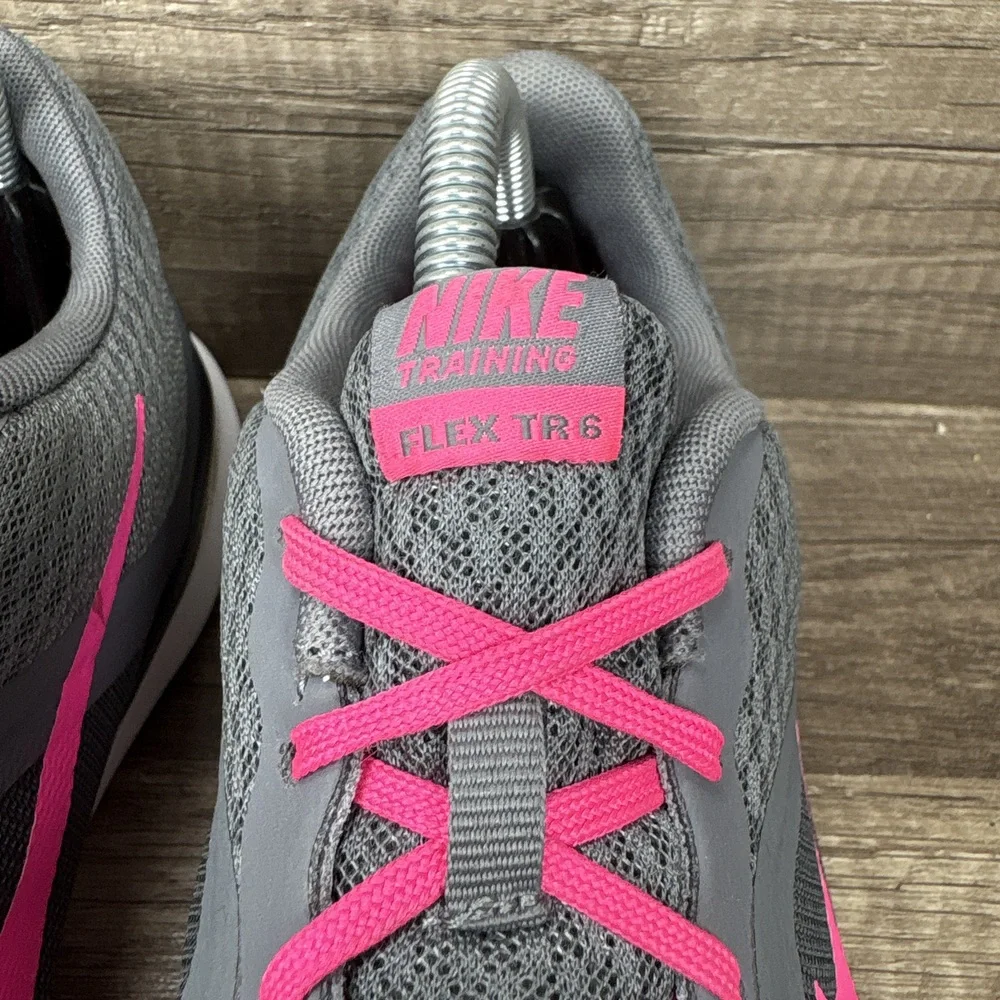 Nike Flex TR 6 Gray Pink Womens US Size 10 EUR 42 831217-003 Running Shoes